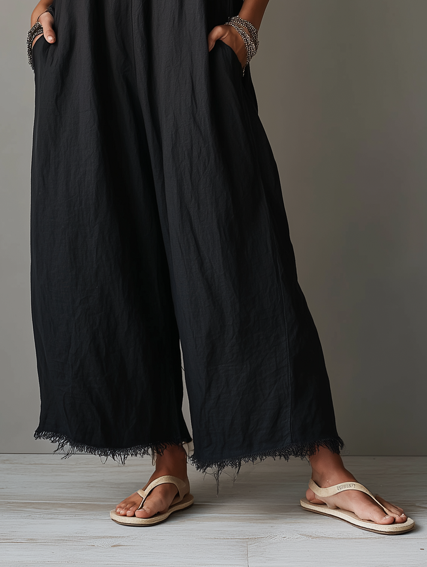 Léa - Mono minimalista de lino para mujer