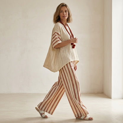 Rosalinda – Komplettset: rustikal-elegantes gestreiftes Oberteil und cremefarbene Leinenhose