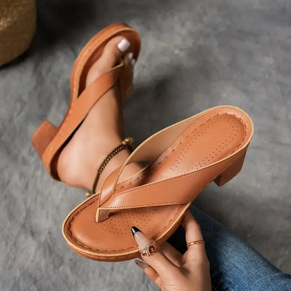 DELACROIX | Sandalias de Elegancia y Comodidad
