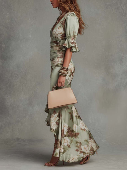Anne | Vestido largo asimétrico de satén verde con escote en V, mangas abullonadas y estampado floral — foto 2